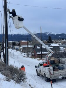 Aerial installation of an OSP fiber optic network in Leadville, Colorado